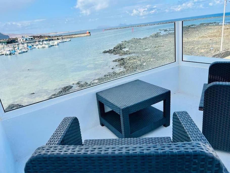 Orzola Oceanviews Apartment ภายนอก รูปภาพ